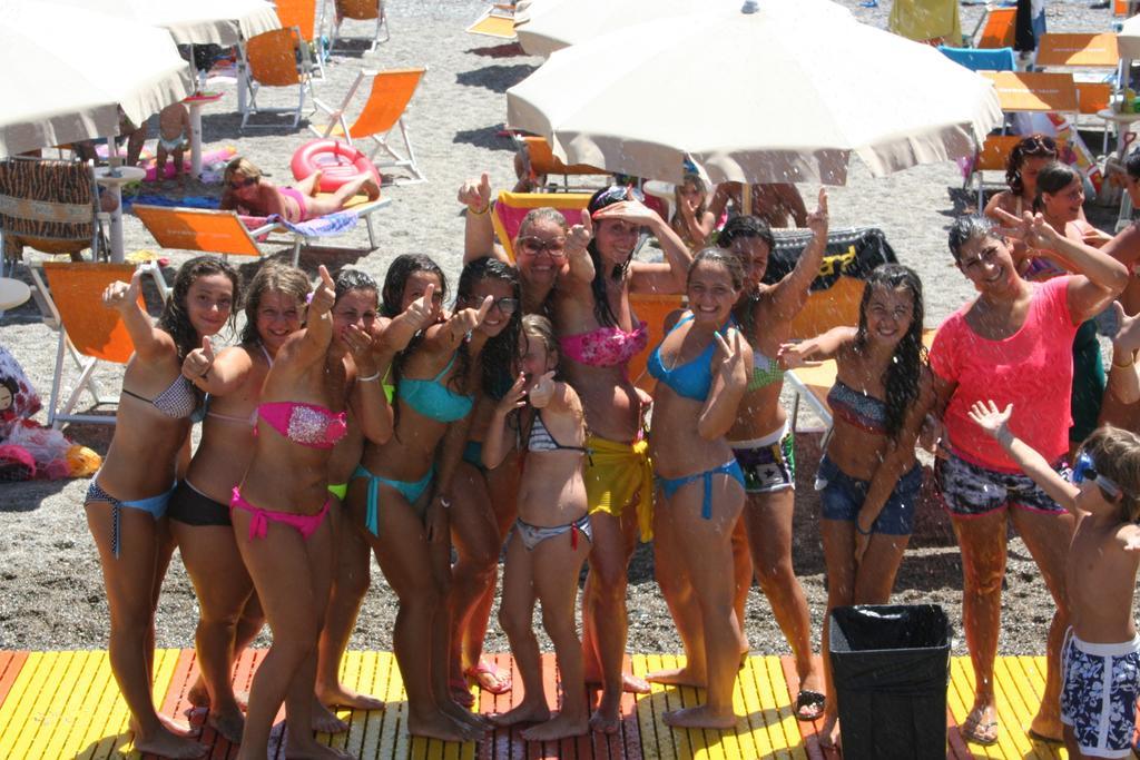Hotel Miramare Ciro Marina Bagian luar foto