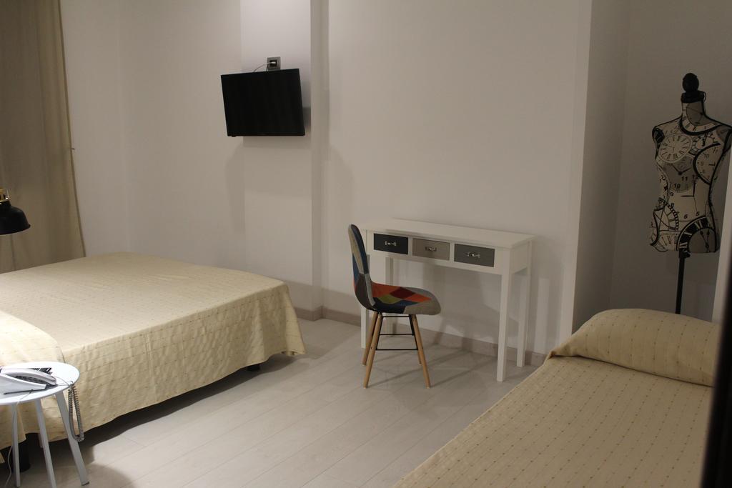 Hotel Miramare Ciro Marina Bagian luar foto