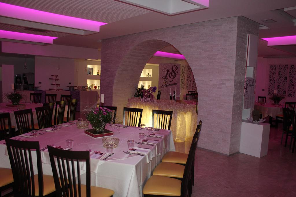 Hotel Miramare Ciro Marina Bagian luar foto